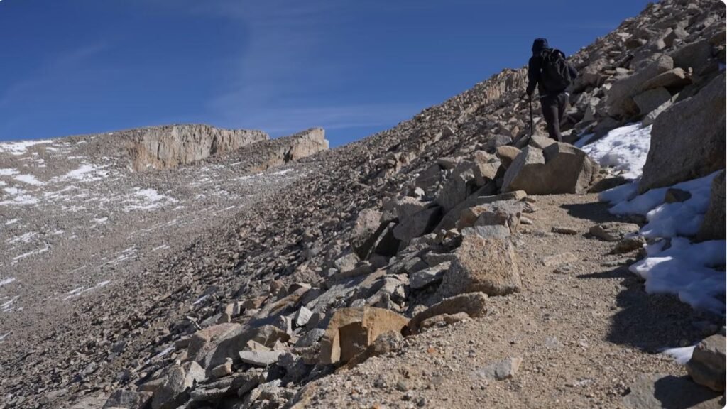 Mount-Whitney-Eastern-Sierra-California-USA