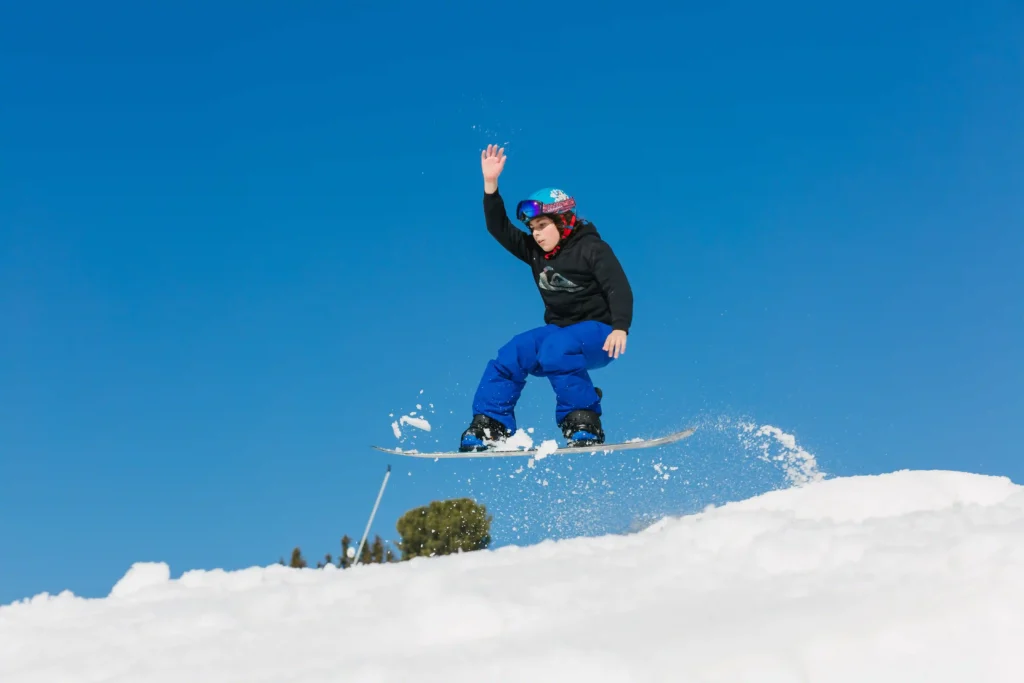 Snowboarding Safety Tips for Beginners