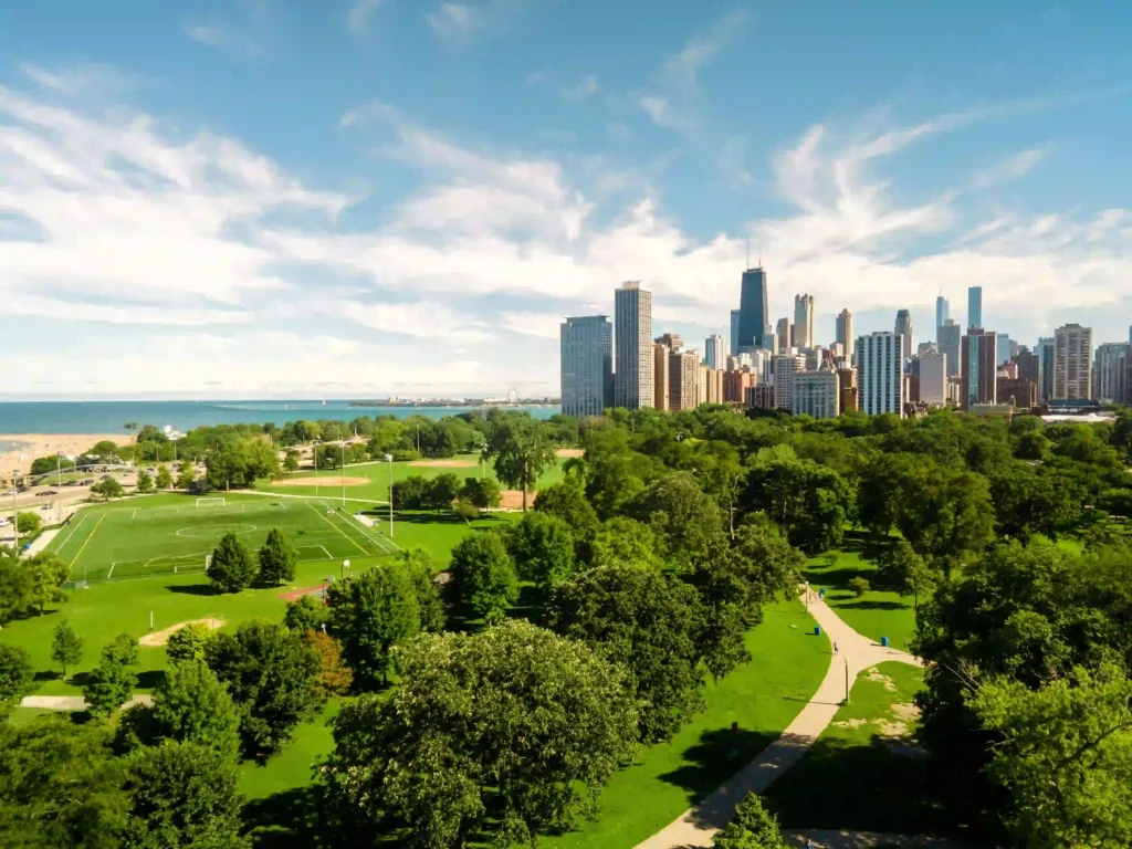 Best Parks for Picnic in Chicago