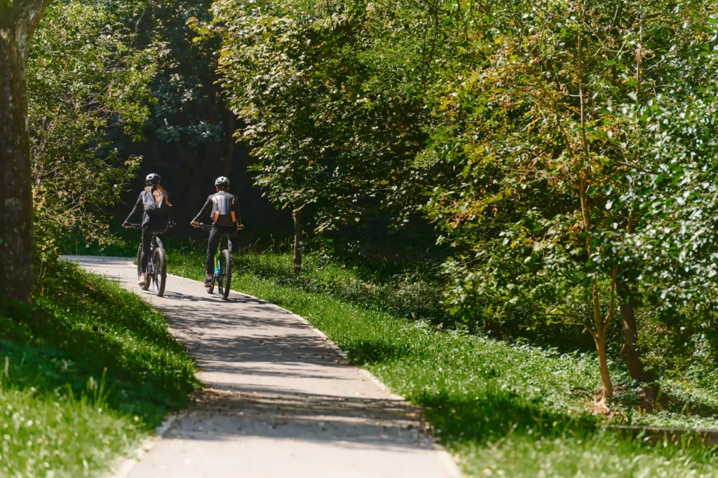 mountain biking paths in the USA
